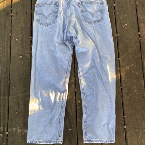 Classic Levi’s Mens light wash blue jeans. Size 36/30 excellent fit. preloved! - Picture 9 of 9